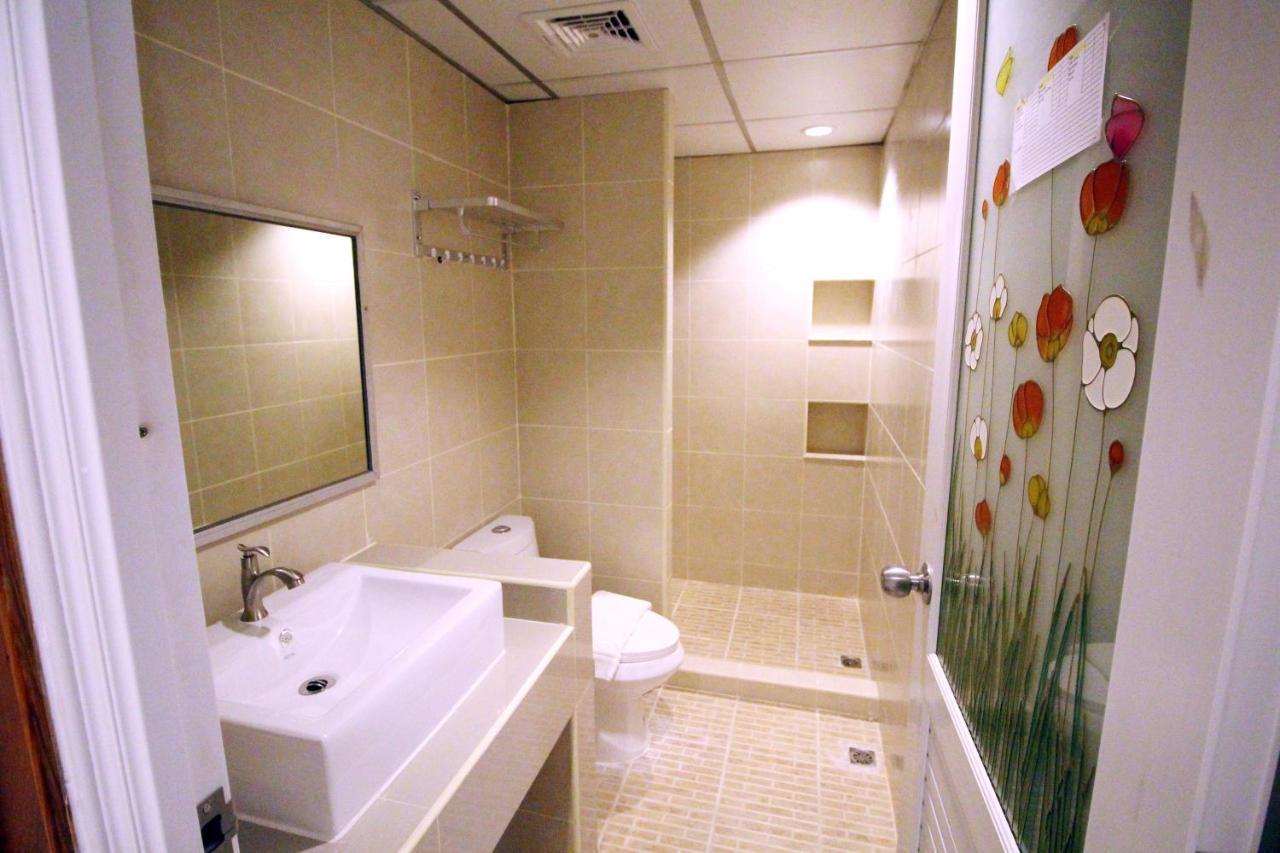 Lee Place Phatthanakan Condo Bangkok Exterior foto
